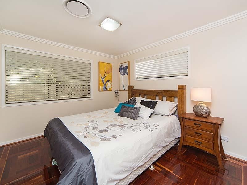 17 Lynelle Street, Sunnybank Hills QLD 4109