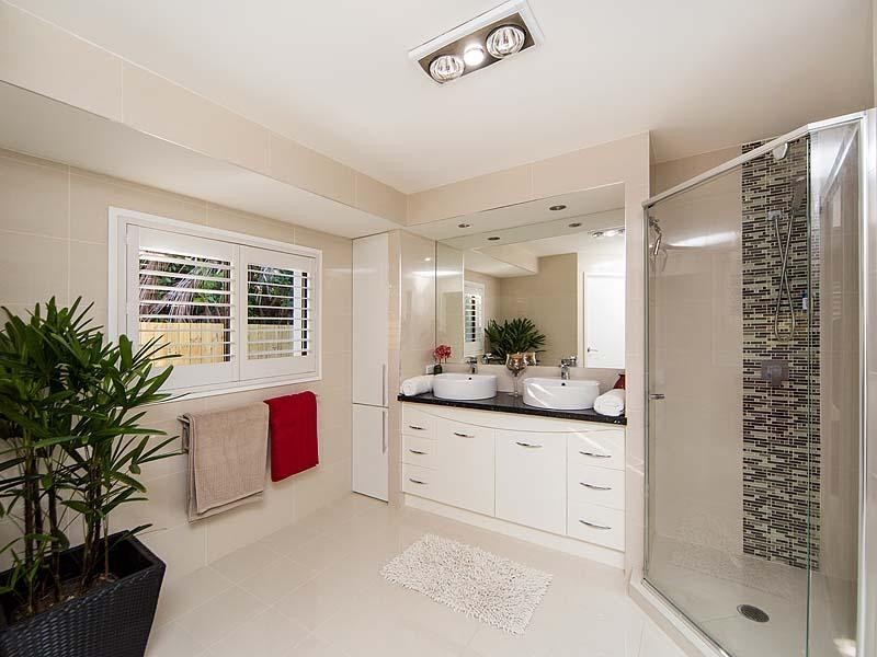 17 Lynelle Street, Sunnybank Hills QLD 4109