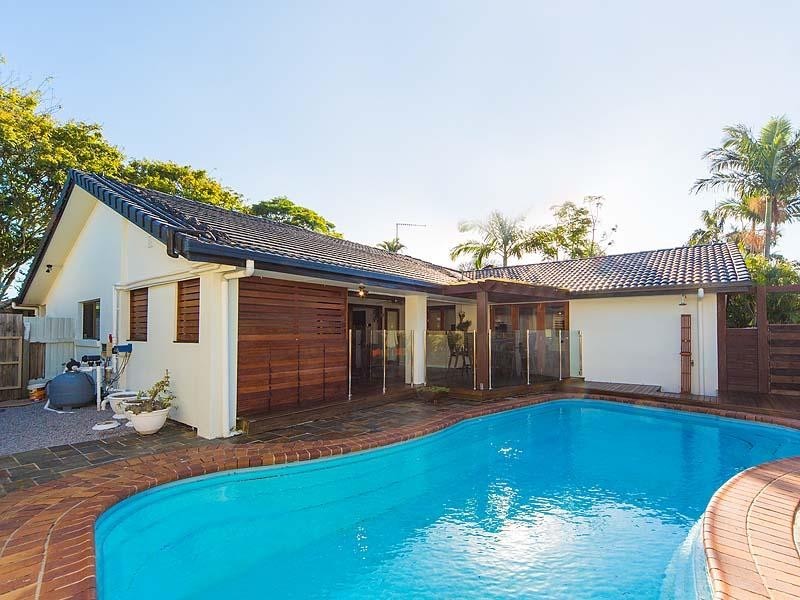 17 Lynelle Street, Sunnybank Hills QLD 4109