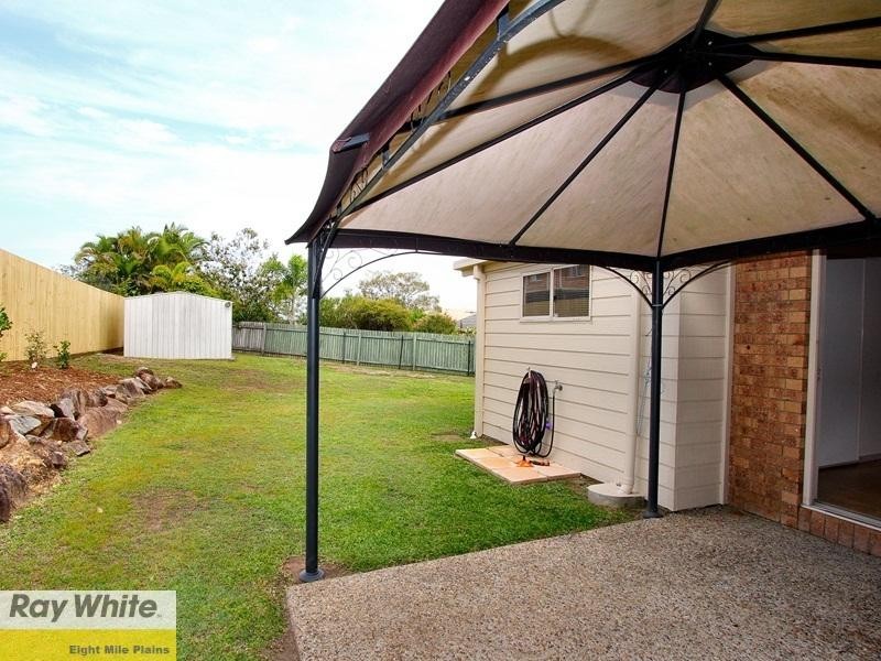 8 Kingfisher Close, Runcorn QLD 4113