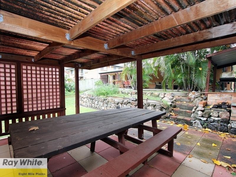 18 Donna Avenue, Rochedale South QLD 4123