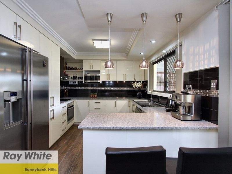 19 Greenleaf Street, Sunnybank Hills QLD 4109