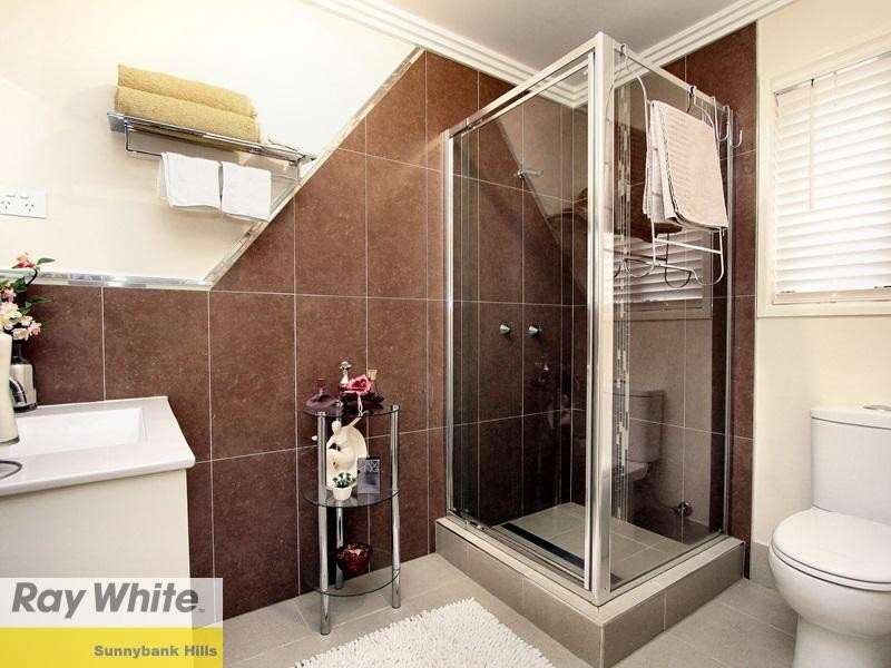 19 Greenleaf Street, Sunnybank Hills QLD 4109