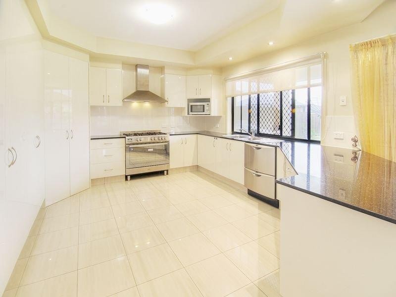 59 Birchwood Place, Stretton QLD 4116