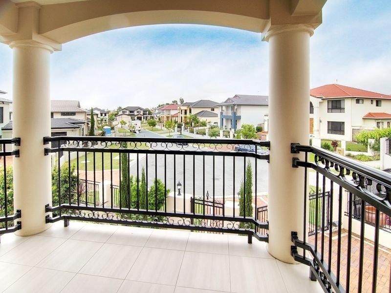 59 Birchwood Place, Stretton QLD 4116