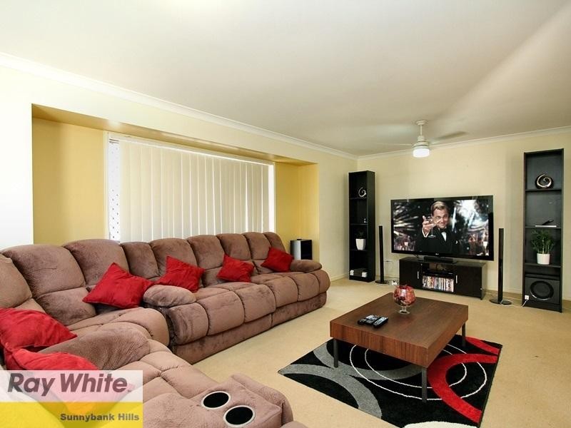 207 Rudyard Street, Forest Lake QLD 4078