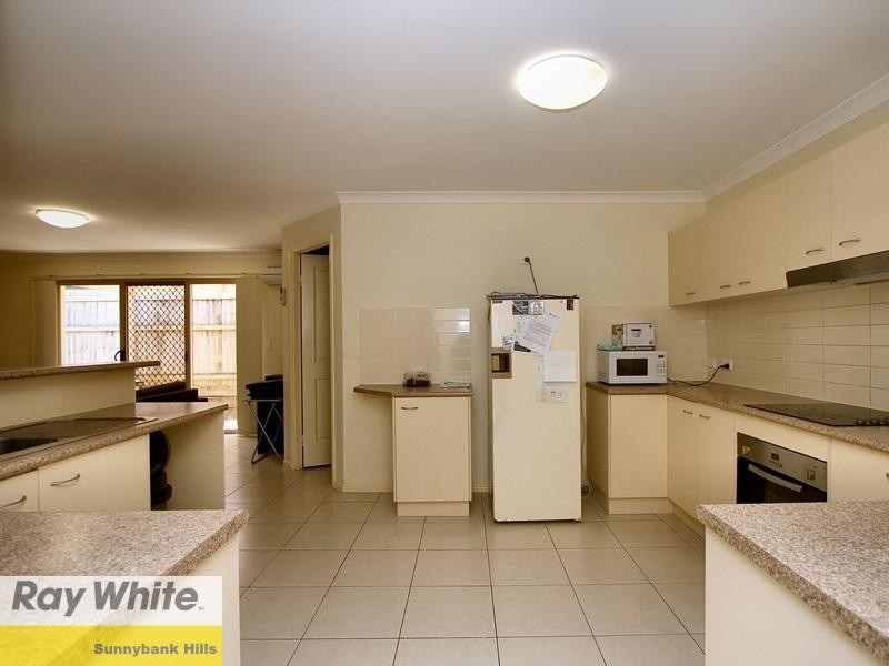 207 Rudyard Street, Forest Lake QLD 4078