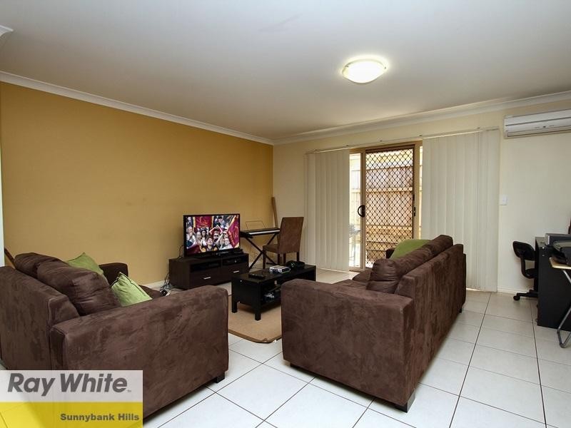 207 Rudyard Street, Forest Lake QLD 4078