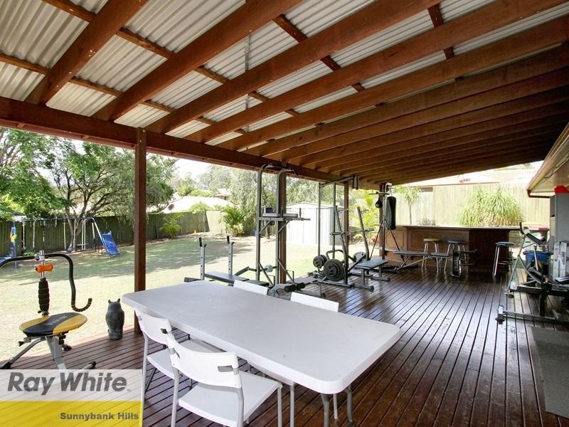 9 Holden Drive, Sunnybank Hills QLD 4109