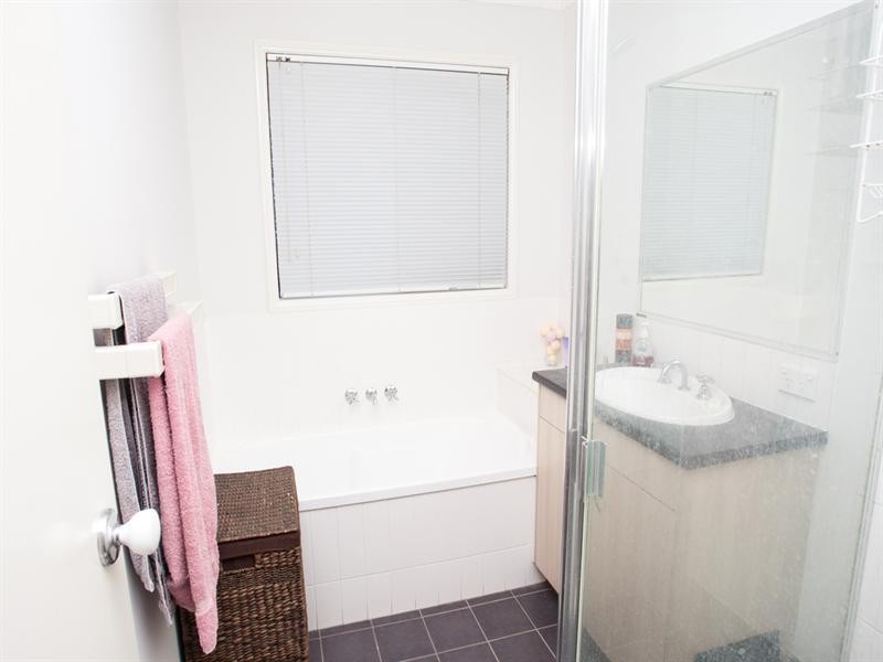 11 Blue Range Drive, Algester QLD 4115