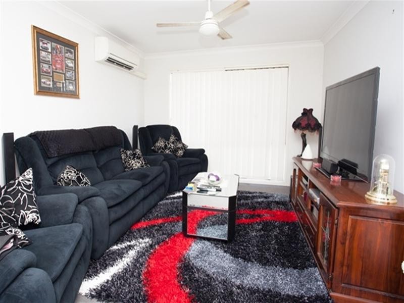 11 Blue Range Drive, Algester QLD 4115