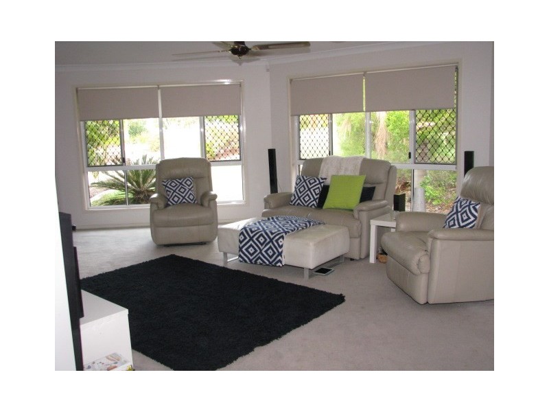 29 Ulinga Crescent, Parkinson QLD 4115