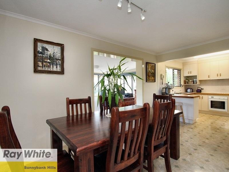 29 Nioka Street, Rochedale South QLD 4123