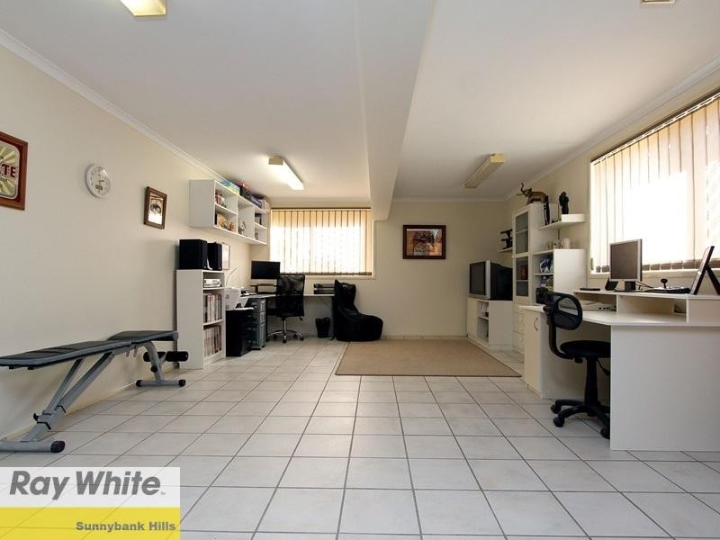 29 Nioka Street, Rochedale South QLD 4123