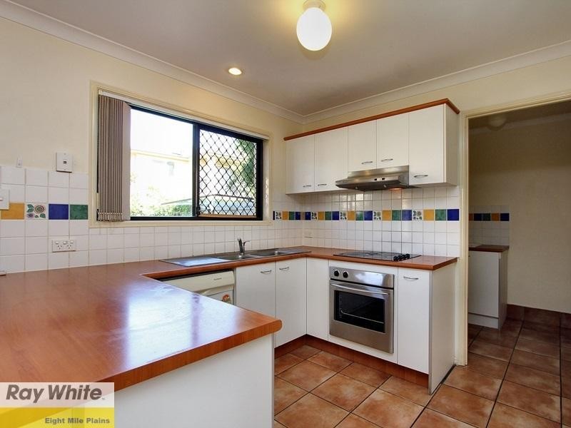 63/8 Diamond Place, Runcorn QLD 4113