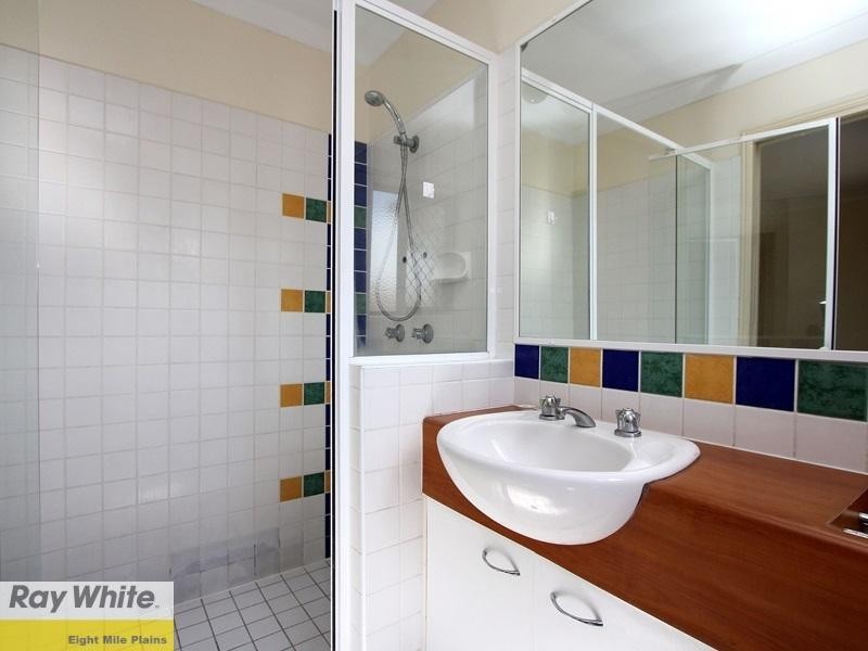 63/8 Diamond Place, Runcorn QLD 4113