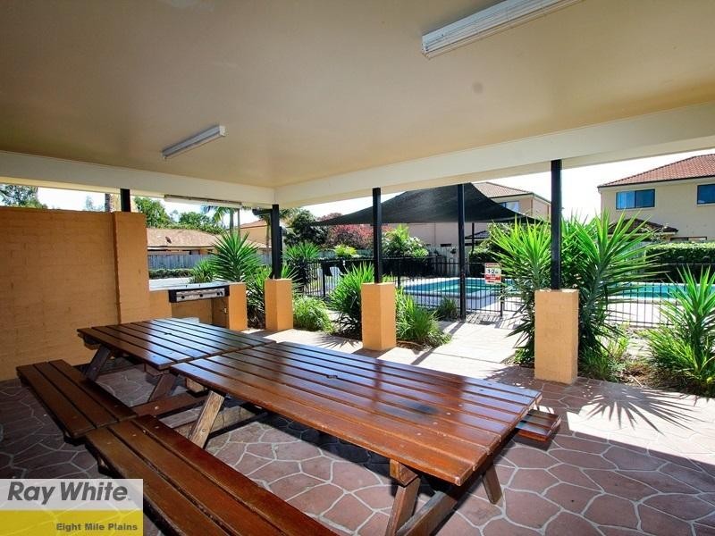 63/8 Diamond Place, Runcorn QLD 4113