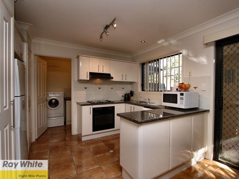 16/18 Pumice Street, Eight Mile Plains QLD 4113