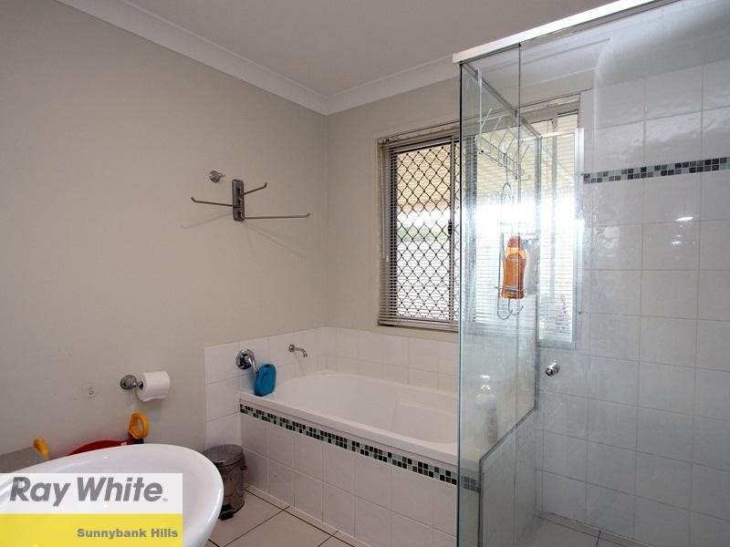 28 Winifred Street, Kuraby QLD 4112