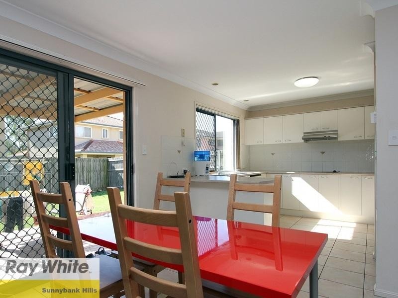 32 Diamond Place, Runcorn QLD 4113