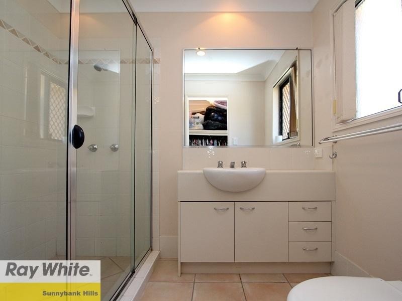 32 Diamond Place, Runcorn QLD 4113