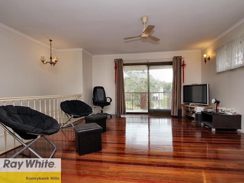 31 Gaillardia, Macgregor QLD 4109