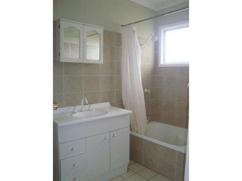 73 LIVERPOOL Street, Eight Mile Plains QLD 4113