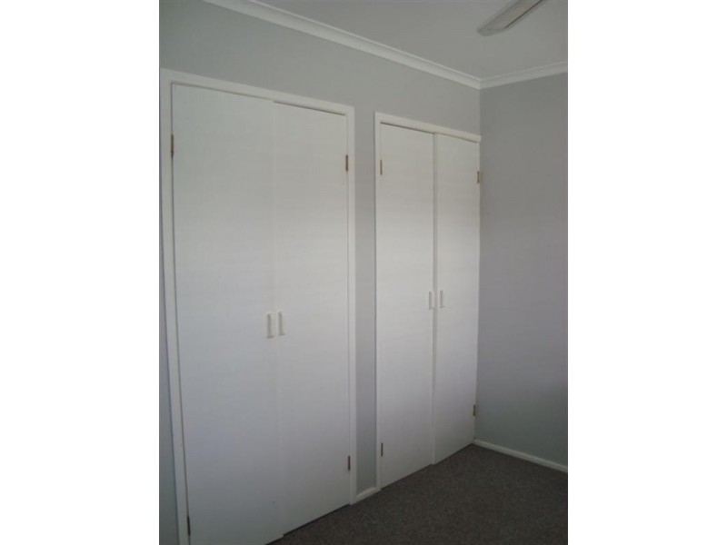 73 LIVERPOOL Street, Eight Mile Plains QLD 4113