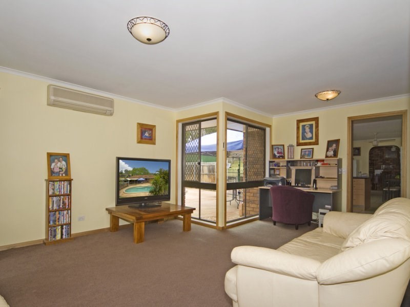 166 Cedar Road, Redbank Plains QLD 4301