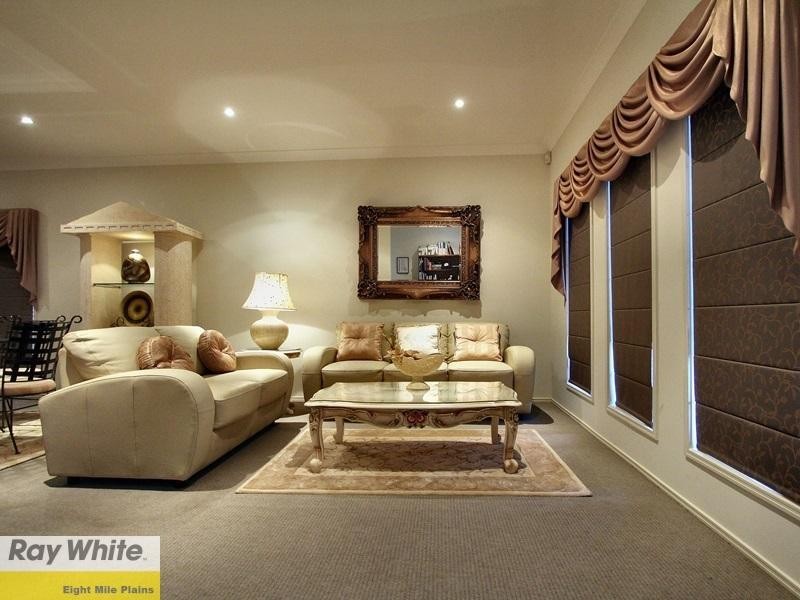 24 Coneybeer Street, Eight Mile Plains QLD 4113