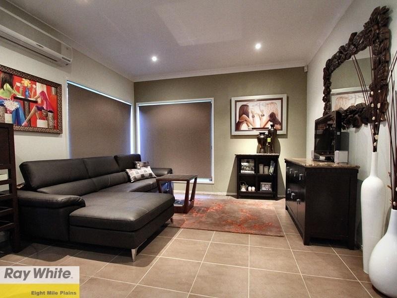 24 Coneybeer Street, Eight Mile Plains QLD 4113