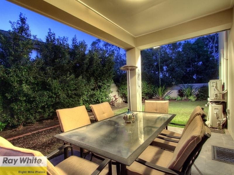 24 Coneybeer Street, Eight Mile Plains QLD 4113