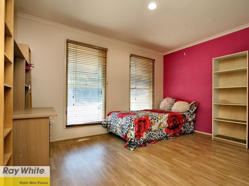 405 Kessels Road, Robertson QLD 4109