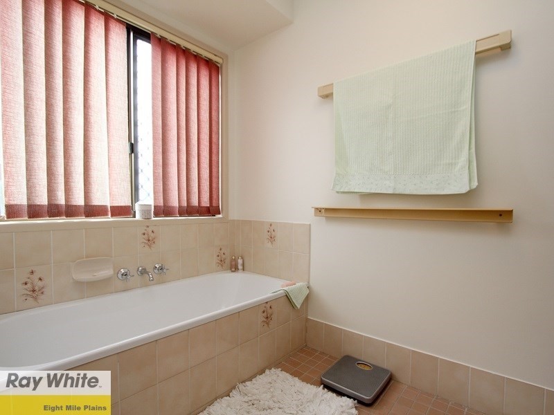 3 Yucca Court, Eight Mile Plains QLD 4113