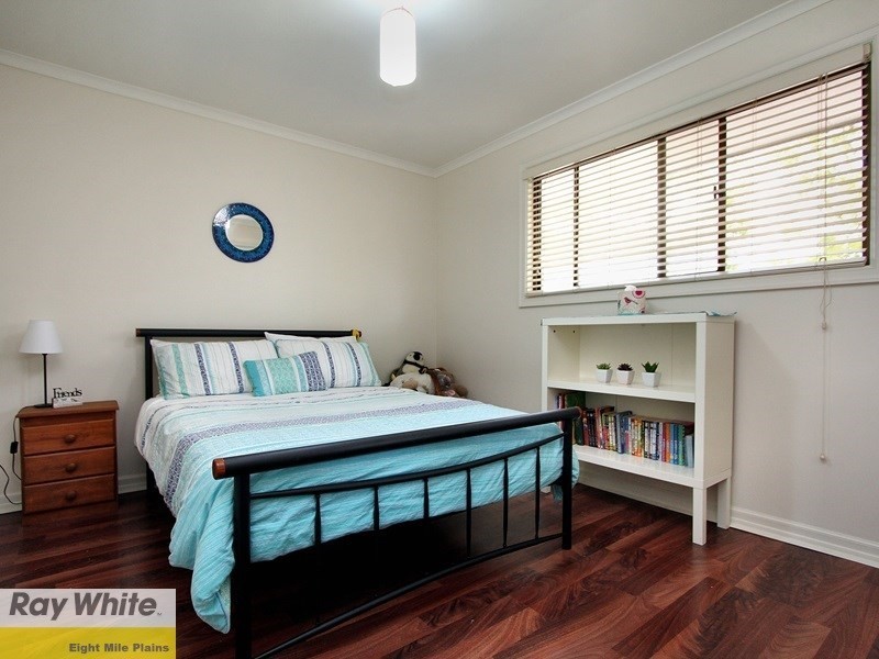 23 Oakleaf Street, Eight Mile Plains QLD 4113