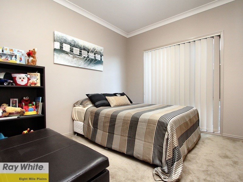 16 Collett Street, Eight Mile Plains QLD 4113