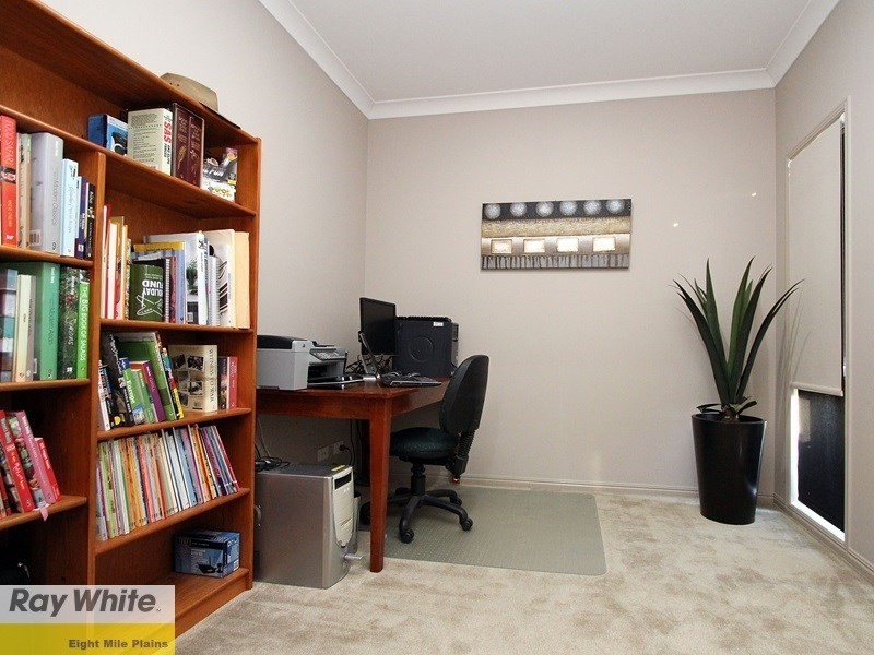 16 Collett Street, Eight Mile Plains QLD 4113