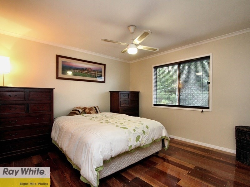 4 Gilia Street, Kingston QLD 4114