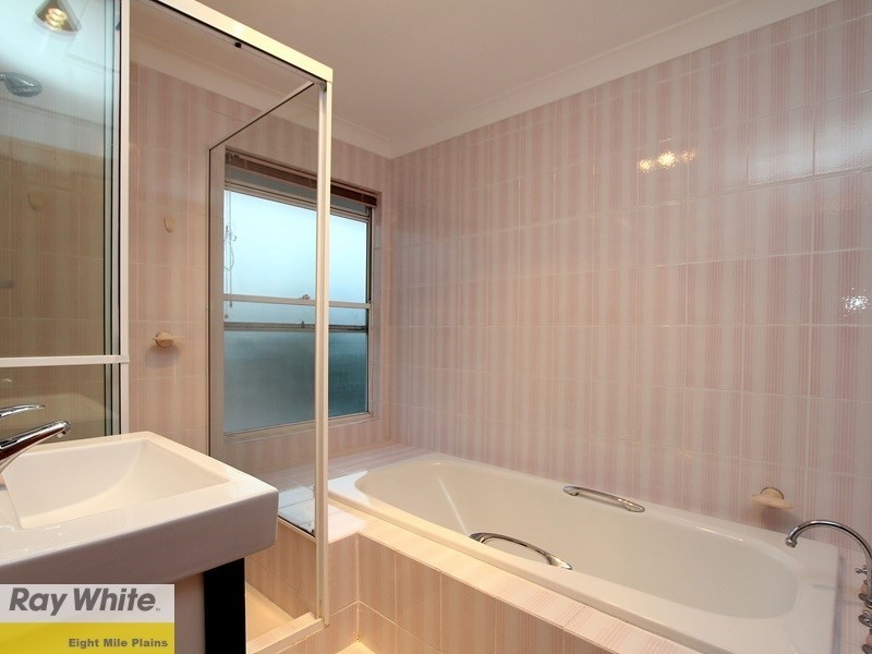 14 Gagarra Street, Eight Mile Plains QLD 4113