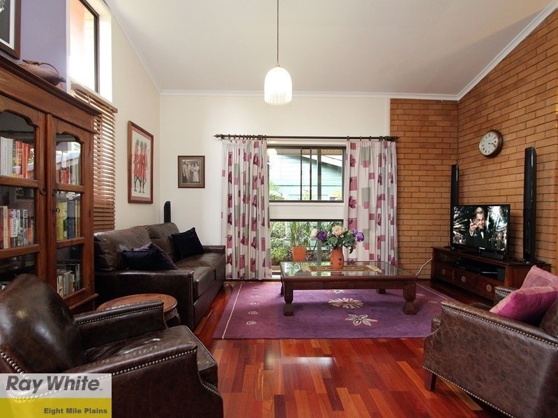 7 Brooklands Street, Eight Mile Plains QLD 4113