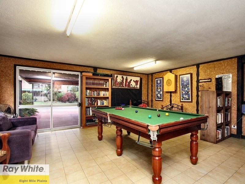 7 Brooklands Street, Eight Mile Plains QLD 4113