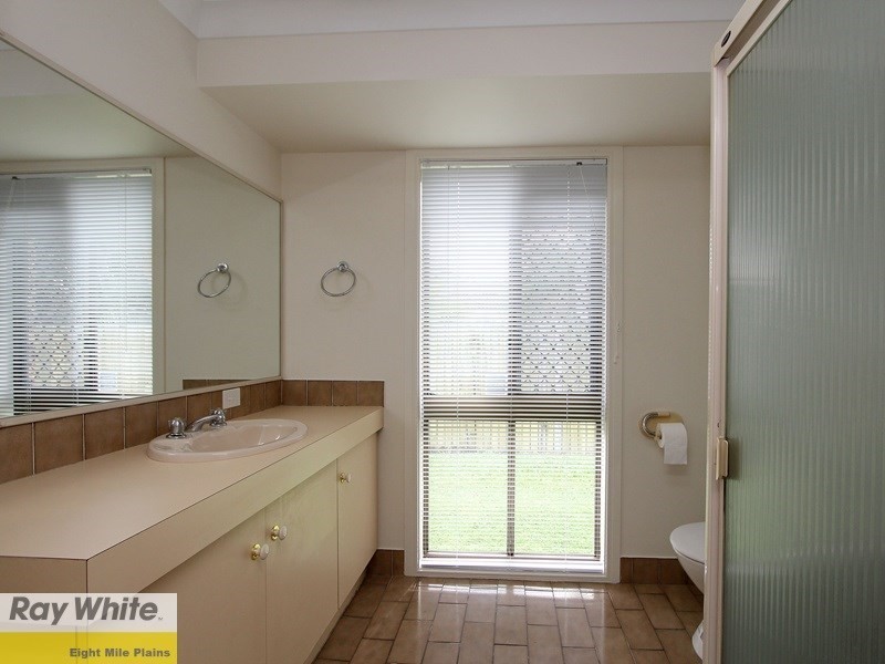 7 Woorabinda Street, Runcorn QLD 4113