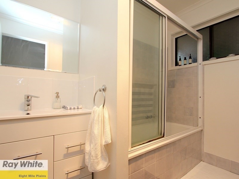 16 Comet Street, Runcorn QLD 4113