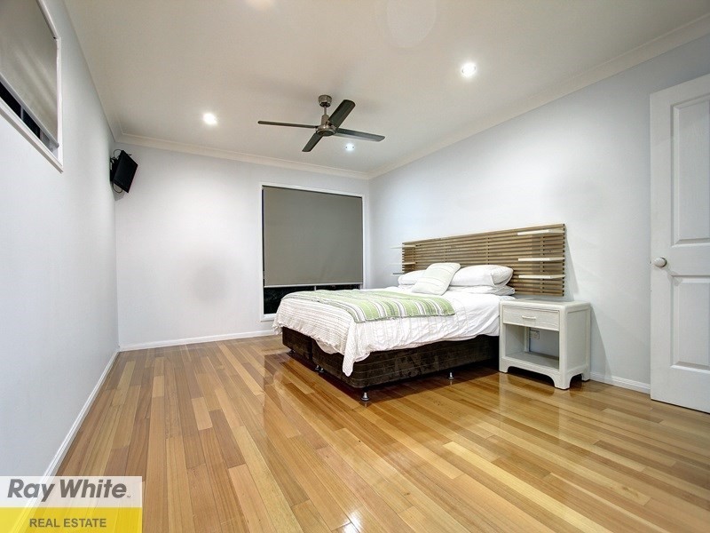 10 Forbes Place, Eight Mile Plains QLD 4113