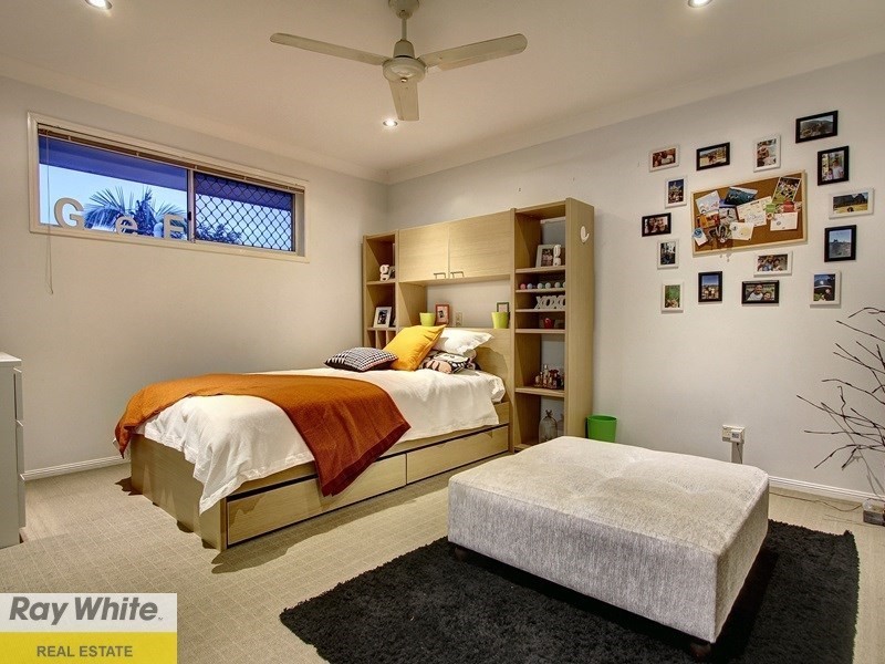 10 Forbes Place, Eight Mile Plains QLD 4113