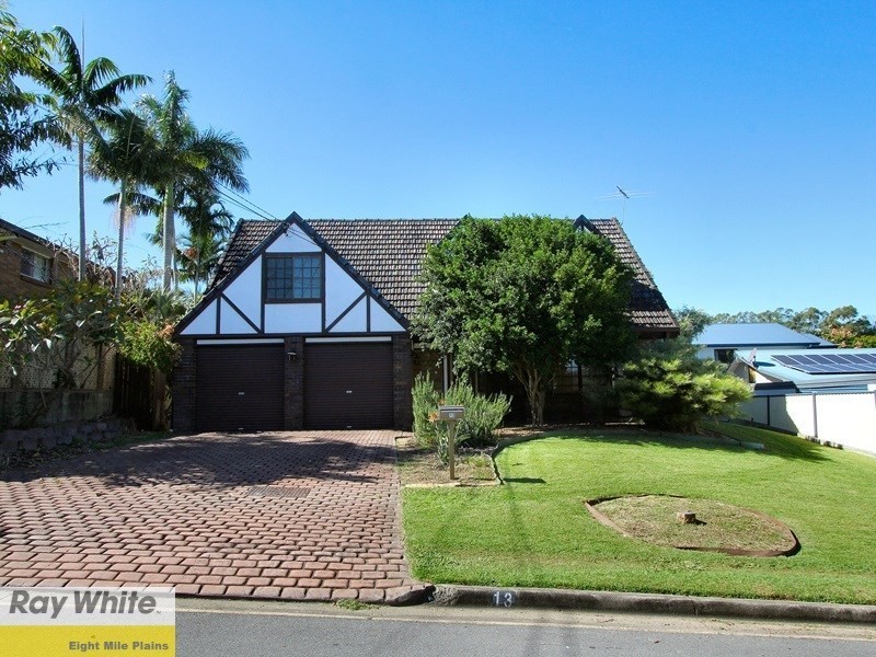 13 Lauretta Avenue, Springwood QLD 4127