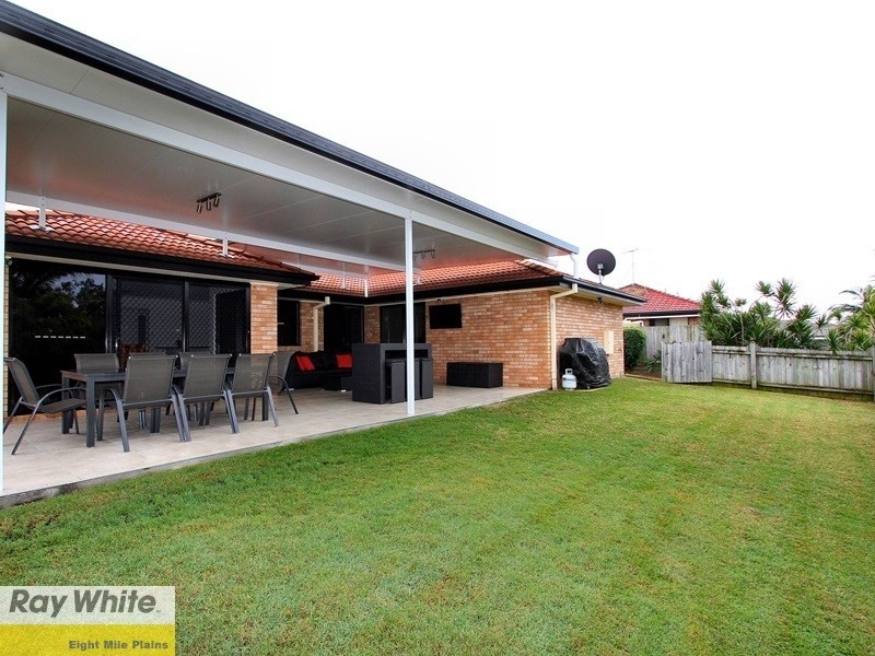 19 Alan Crescent, Eight Mile Plains QLD 4113