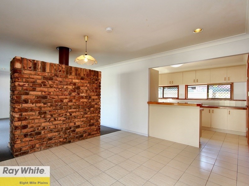 154 Warrigal Road, Runcorn QLD 4113