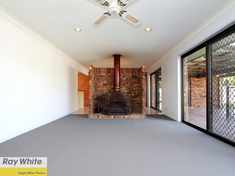 154 Warrigal Road, Runcorn QLD 4113