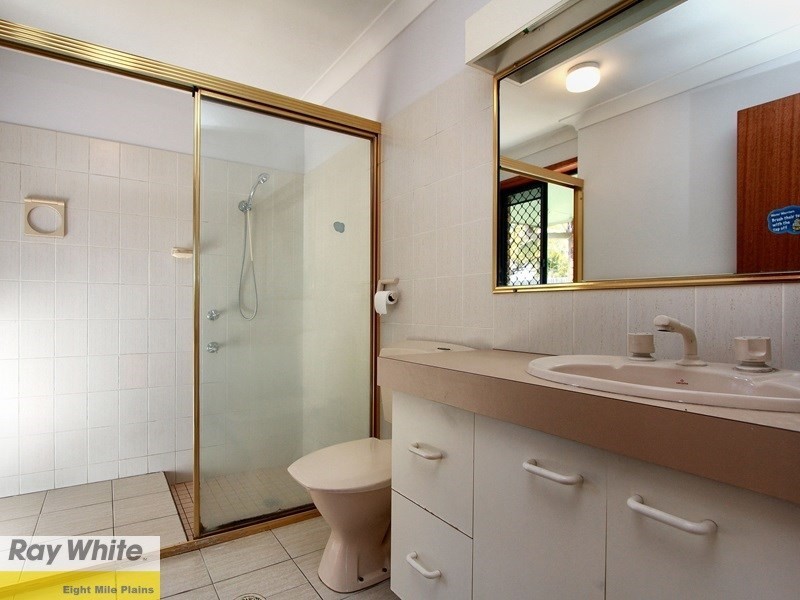 154 Warrigal Road, Runcorn QLD 4113